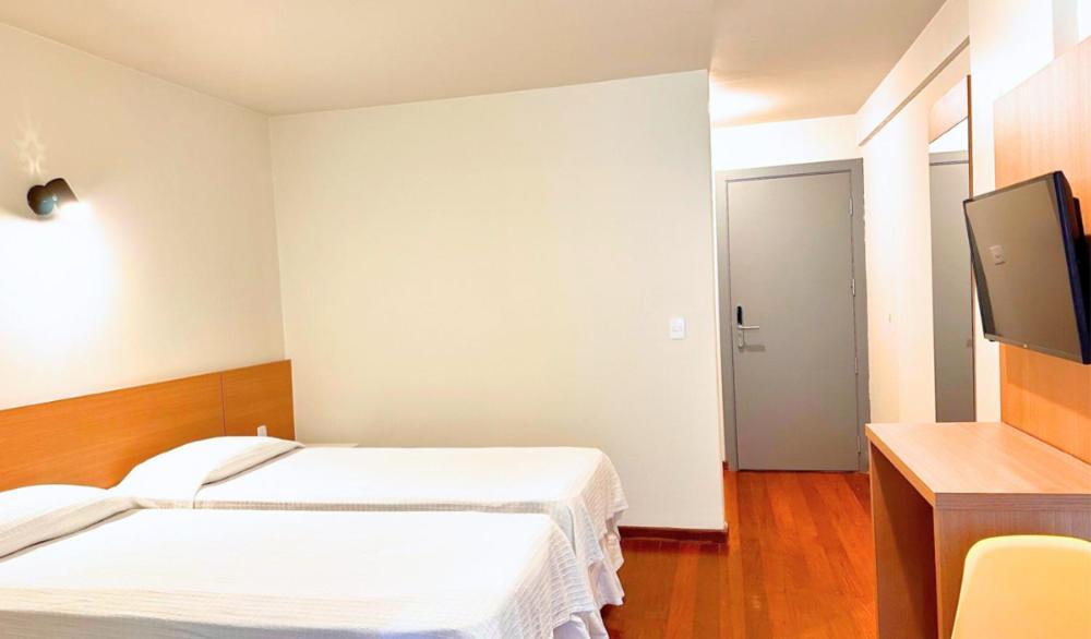 Hotel Atlântico Guarapari Esterno foto